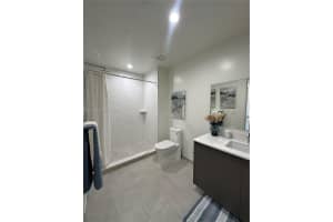 MLS# A11907324, Oakland Park, Florida 33334