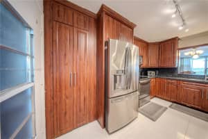 1660 NE 191st St Apt 410-1, Miami, FL 33179, - MLS#A11907338