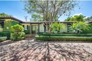 612 Catalonia Ave, Coral Gables