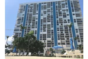 881 Ocean Dr Th11, Key Biscayne