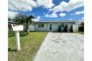 5404 Nw 23rd Ter Tamarac, FL 33309 - MLS#A11907373