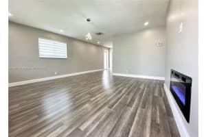 5404 Nw 23rd Ter Tamarac, FL 33309 - MLS#A11907373