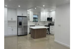 631 Ne 171st St North Miami Beach, FL 33162 - MLS#A11907384