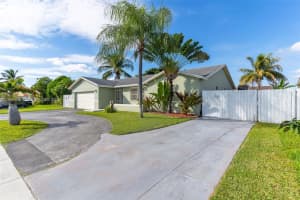 12241 Sw 268th St Homestead, FL 33032 - MLS#A11907406