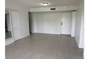 4855 NW 7th St Apt 401-6, Miami, FL 33126, - MLS#A11907431