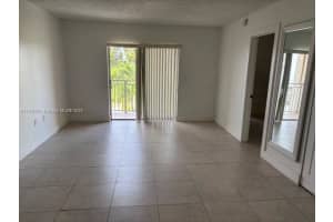 4855 NW 7th St Apt 401-6, Miami, FL 33126, - MLS#A11907431