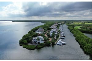 5950 Paradise Point Dr Palmetto Bay, FL 33157 - MLS#A11907477