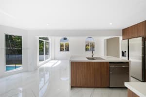 242 Palm Ave, Miami Beach, FL 33139, - MLS#A11907482