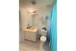 1967 Marsh Harbor Dr 313, Riviera Beach