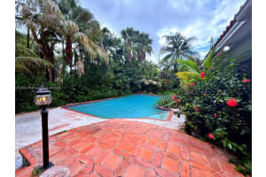 1915 Country Club Prado, Coral Gables, FL 33134, - MLS#A11907544