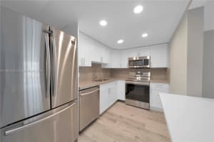 200 Galen Dr 308 Key Biscayne, FL 33149 - MLS#A11907575