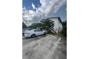 471 E 13th St 471a Hialeah, FL 33010 - MLS#A11907576