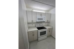 8260 Sw 210th St 302 Cutler Bay, FL 33189 - MLS#A11907596