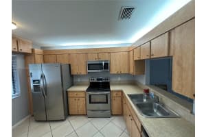 603 Racquet Club Rd 2 Weston, FL 33326 - MLS#A11907675