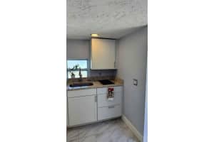 173 W 16th St b, Riviera Beach, FL 33404, - MLS#A11907683