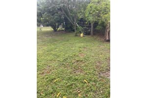 2141 Nw 26th Ave Fort Lauderdale, FL 33311 - MLS#A11907716