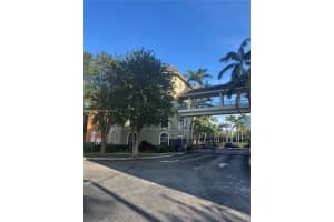 1610 Presidential Way 307, West Palm Beach