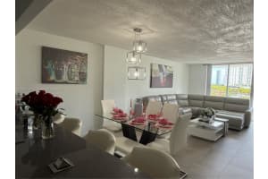 2851 Ne 183rd St 605e, Aventura