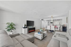 2851 NE 183rd St APT 605E, Aventura, FL 33160, - MLS#A11907731