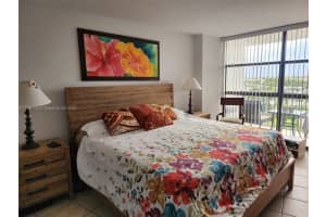 600 Parkview Dr 911 Hallandale Beach, FL 33009 - MLS#A11907735