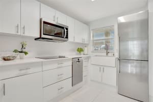 2931 E Sunrise Lakes Dr 109 Sunrise, FL 33322 - MLS#A11907752