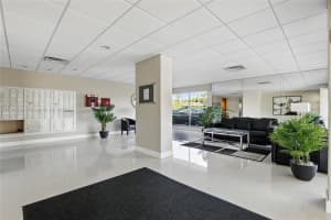 1831 Ne 38th St 402 Oakland Park, FL 33308 - MLS#A11907760