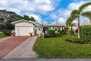 6903 Nw 74th Pl Tamarac, FL 33321 - MLS#A11907797