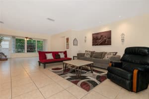 6903 Nw 74th Pl Tamarac, FL 33321 - MLS#A11907797