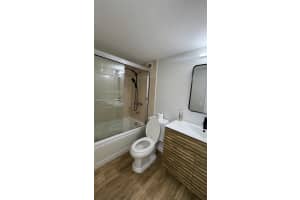 501 Three Islands Blvd 206 Hallandale Beach, FL 33009 - MLS#A11907798