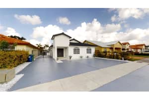 3834 Sw 149th Pl Miami, FL 33185 - MLS#A11907838