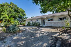 5830 Park Rd Dania Beach, FL 33312 - MLS#A11907865