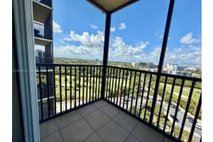 20301 W Country Club Dr 1421 Aventura, FL 33180 - MLS#A11907903