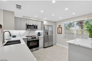 3305 Aruba Way APT C2, Coconut Creek, FL 33066, - MLS#A11907926