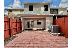 10554 NW 3rd St, Pembroke Pines, FL 33026, - MLS#A11907934