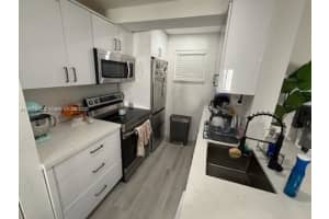 8607 SW 68th Ct APT 27, Miami, FL 33143, - MLS#A11907940