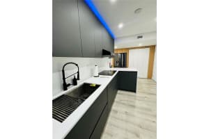 1555 W 44th Pl 214d Hialeah, FL 33012 - MLS#A11907944