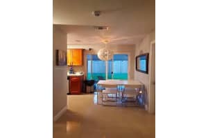 6641 Freedom St Hollywood, FL 33024 - MLS#A11908008