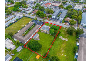 2443 Polk St Hollywood, FL 33020 Sold 12/24/25