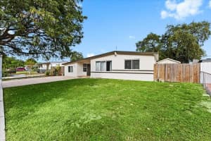 3911 SW 32 Ave, West Park, FL 33023, - MLS#A11908029