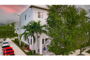 6401 NW 103rd Pl Apt 301, Doral, FL 33178, - MLS#A11908033