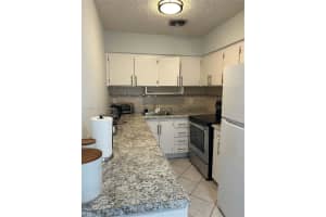 800 Sw 11th Ave 19a Hallandale Beach, FL 33009 - MLS#A11908034