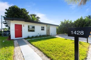 1428 Ne 153rd Ter North Miami Beach, FL 33162 - MLS#A11908096
