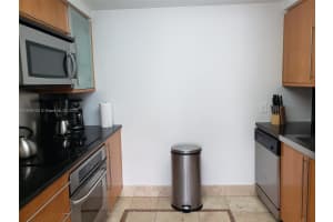 6365 Collins Ave 1511 Miami Beach, FL 33141 - MLS#A11908103