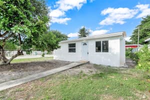 11406 Nw 17th Ave Miami, FL 33167 - MLS#A11908107