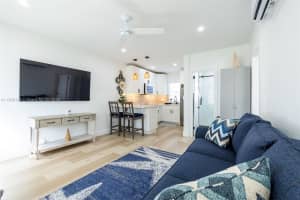 311 Liberty St 7 Hollywood, FL 33019 - MLS#A11908136