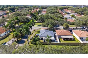 19201 Nw 90th Ct Hialeah, FL 33018 - MLS#A11908156