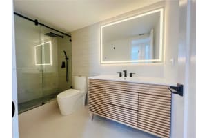 201 Jefferson Ave 4c Miami Beach, FL 33139 - MLS#A11908166