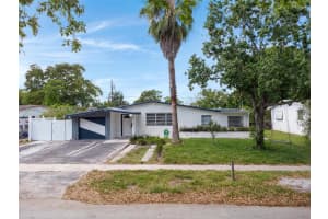 700 SW 67th Ave, Pembroke Pines, FL 33023, - MLS#A11908194