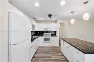 1022 NW 88th Ave C100, Plantation, FL 33322, - MLS#A11908230