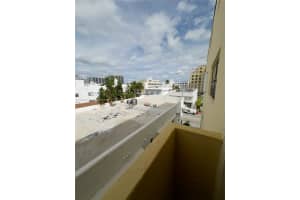 1334 Collins Ave 502 Miami Beach, FL 33139 - MLS#A11908287